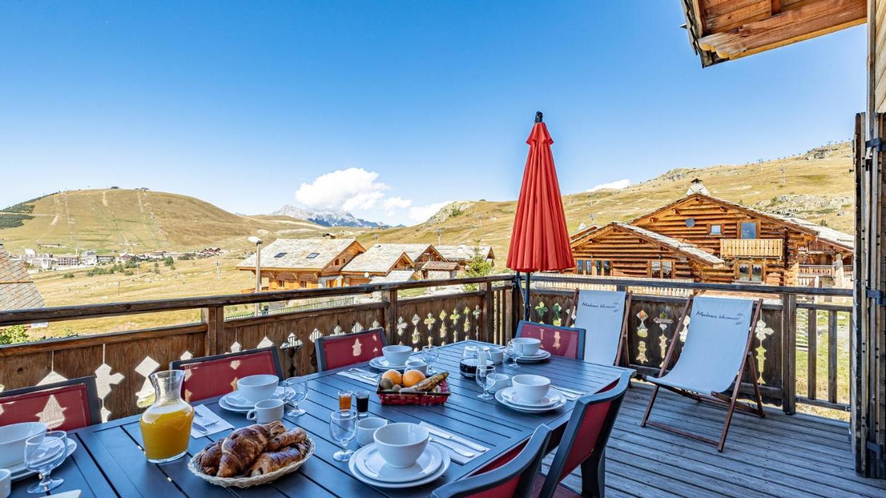 Madame Vacances Les Chalets De L'Altiport Alpe d'Huez Εξωτερικό φωτογραφία