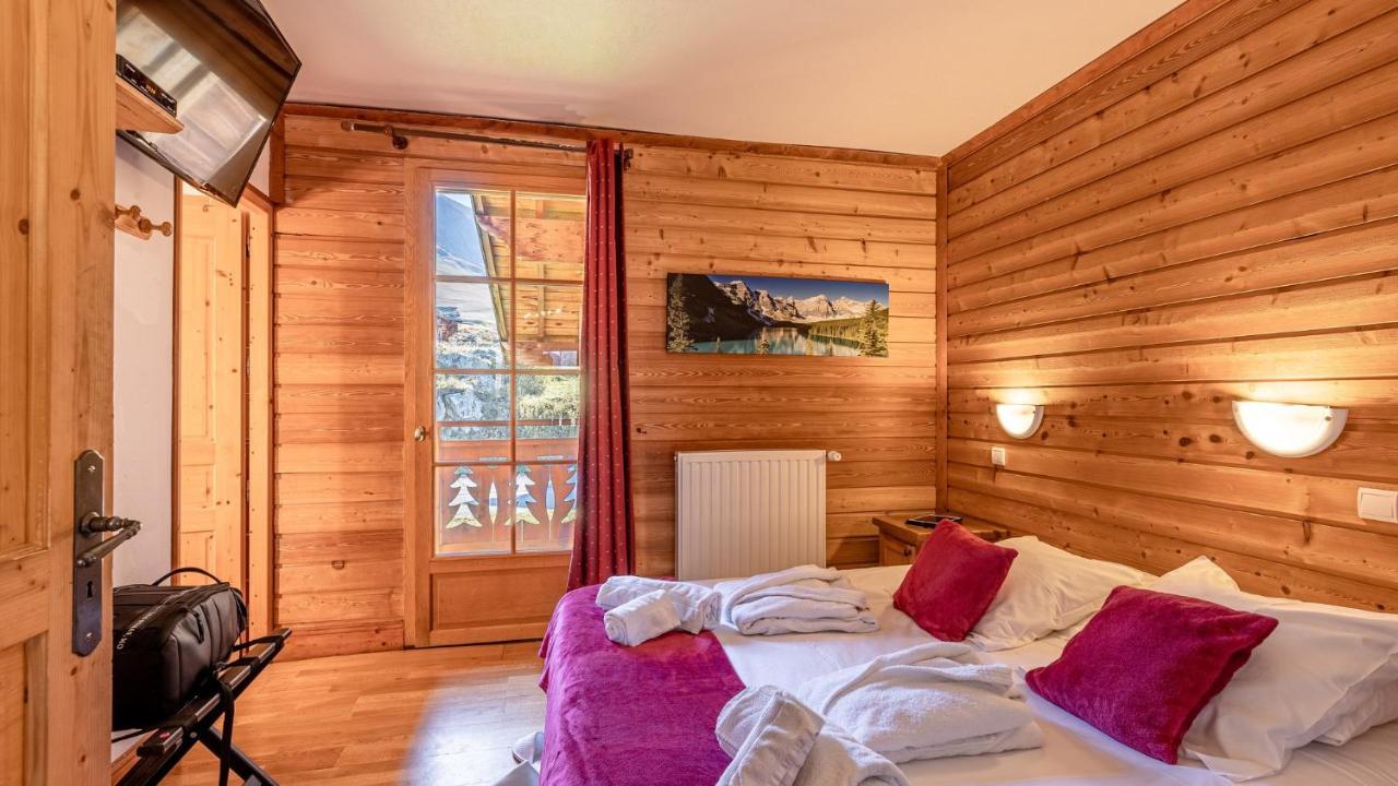 Madame Vacances Les Chalets De L'Altiport Alpe d'Huez Εξωτερικό φωτογραφία