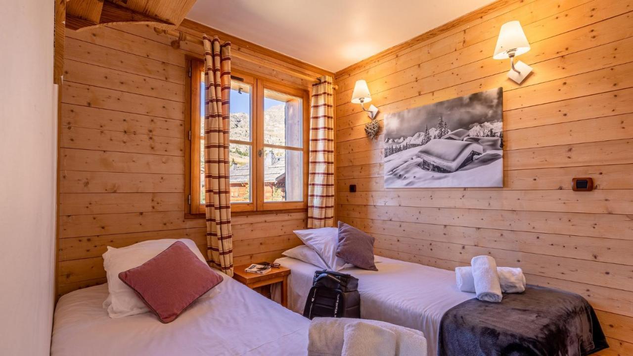 Madame Vacances Les Chalets De L'Altiport Alpe d'Huez Εξωτερικό φωτογραφία