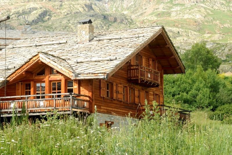 Madame Vacances Les Chalets De L'Altiport Alpe d'Huez Εξωτερικό φωτογραφία