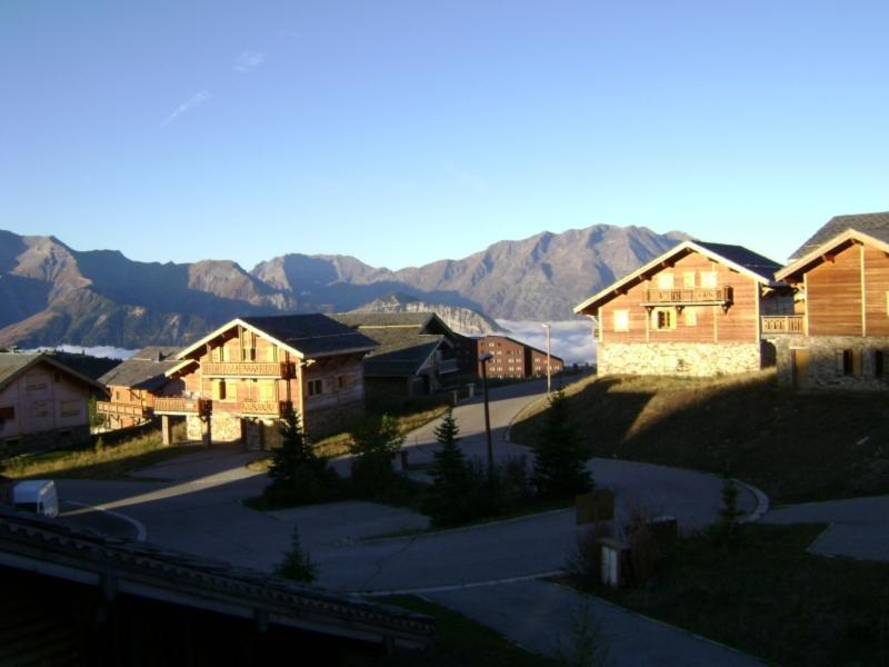 Madame Vacances Les Chalets De L'Altiport Alpe d'Huez Εξωτερικό φωτογραφία